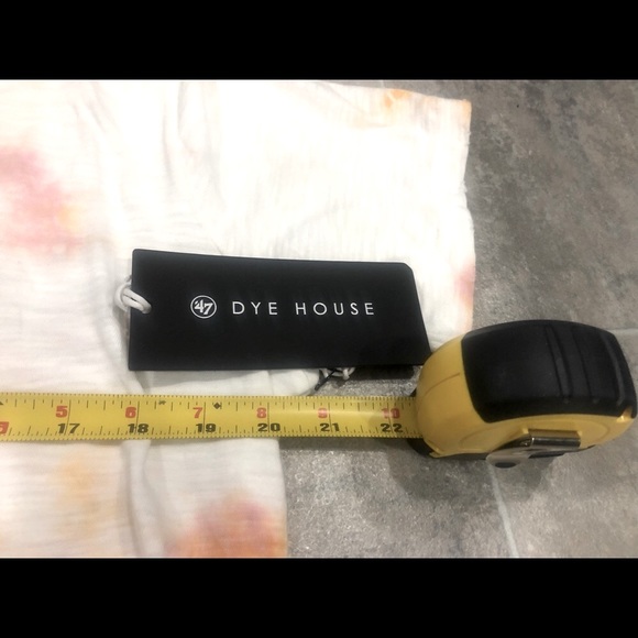 ❌SOLD❌🔥47🔥Distressed Tie Died SS T-Shirt-Measurements in Pics🔥 - Picture 13 of 14